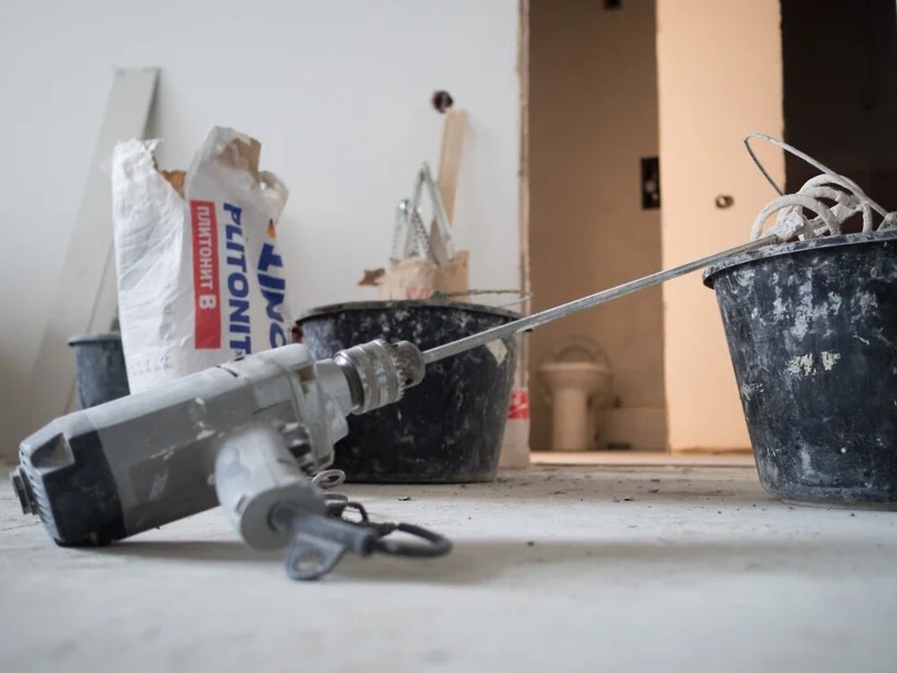 Без окон и дверей