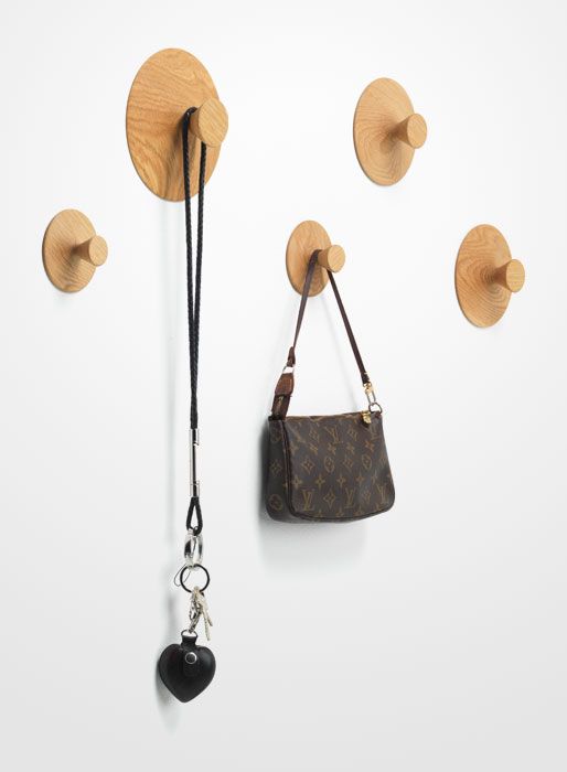 Фото № 21: Как украсить стены за кроватью в спальне: 20 интересных способов