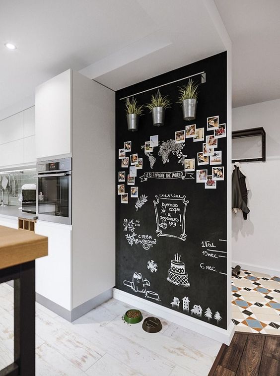 Фото № 9: Как освежить стены без ремонта: 7 крутых способов