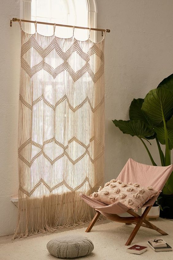 Фото № 3: Гобелены в современном интерьере: 25 удачных решений