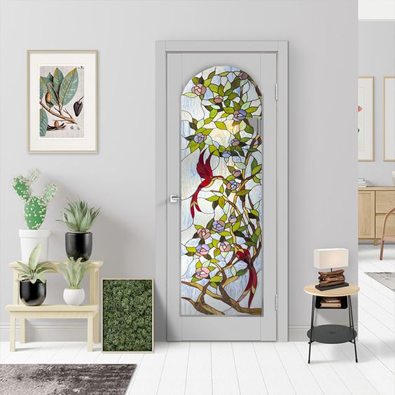 Фото № 3: Витражи в интерьере: 20 идей по применению