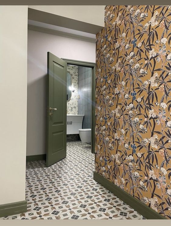 Фото № 4: Обои для прихожей: лайфхаки по выбору и 10 универсальных решений