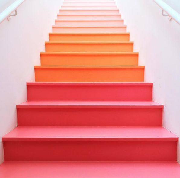 Фото № 9: Эффектный омбре: 9 интересных вариантов применения градиента в интерьере