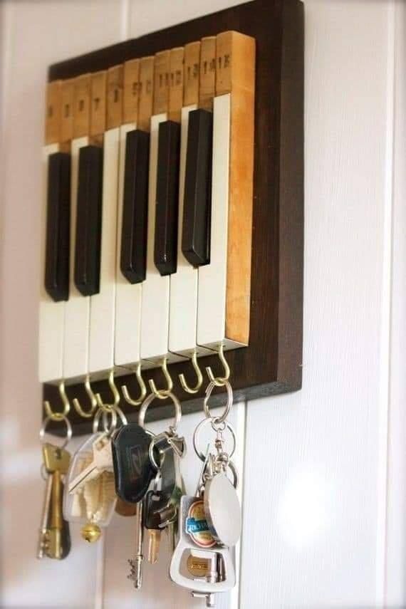 Фото № 3: Оформление квартиры музыкальными инструментами: 15 интересных идей