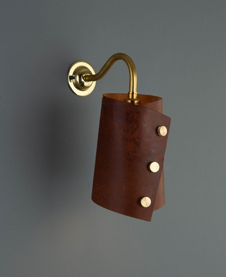 Фото № 9: Кожа в интерьере гостиной: 15 интересных идей