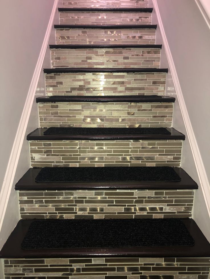 Фото № 5: В чем особенность зеркальной плитки как декоративного материала