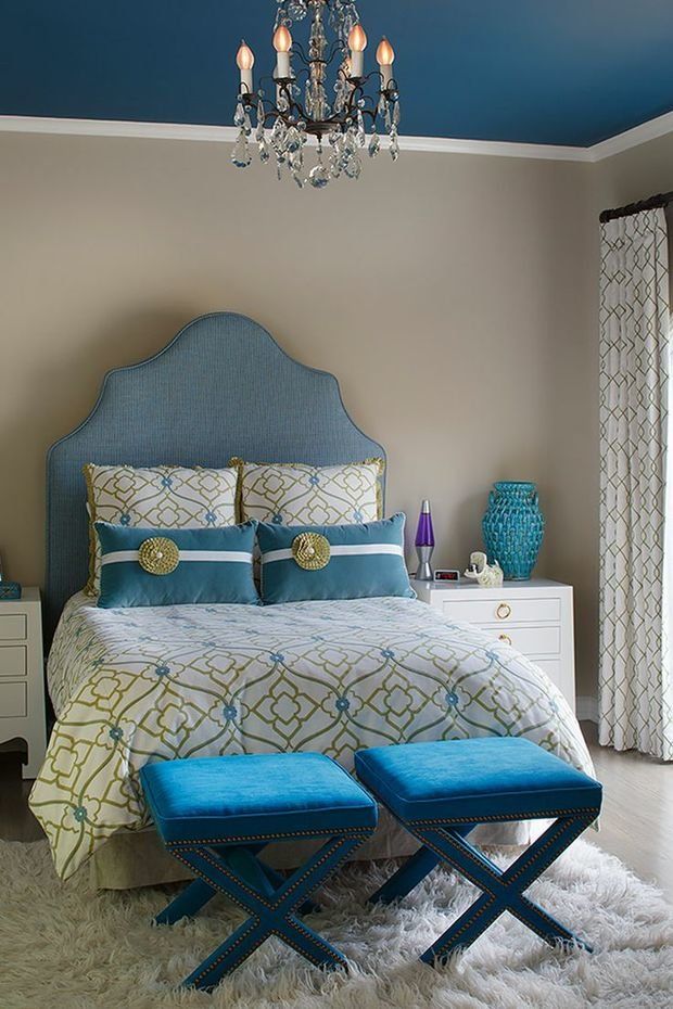 Фото № 5: Цветной потолок в спальне: лучшие варианты