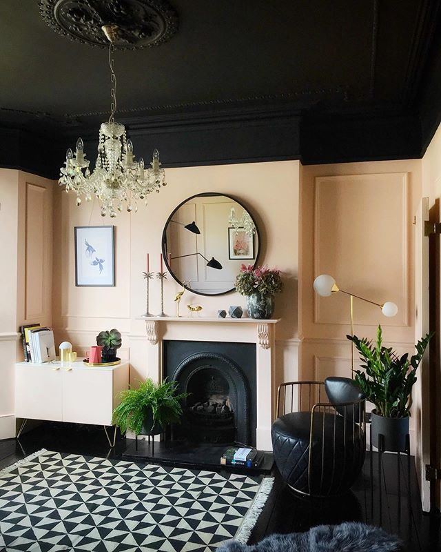 Фото № 3: Цветной потолок: 20 модных идей для любого помещения