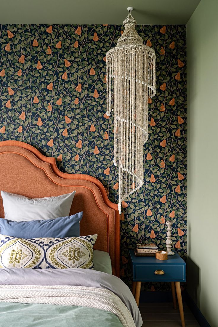 Фото № 8: Цветной потолок: 20 модных идей для любого помещения