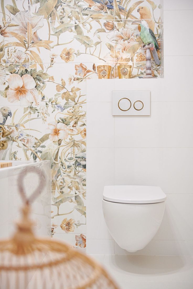 Фото № 4: Ванная комната с цветами: 15 примеров на любой вкус