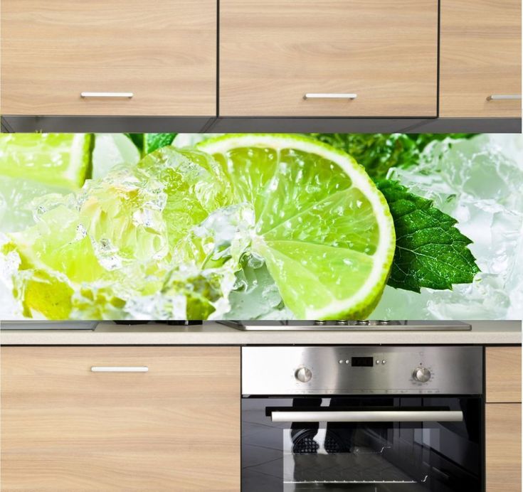 Фото № 3: Стеклянный фартук для кухни: 23 идеи