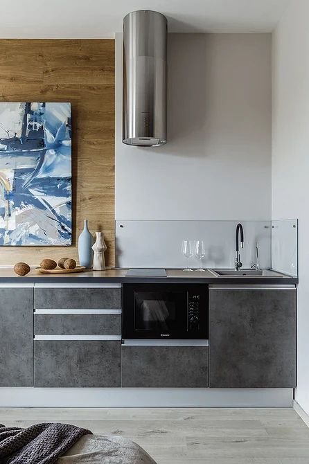 Фото № 2: Стеклянный фартук для кухни: 23 идеи