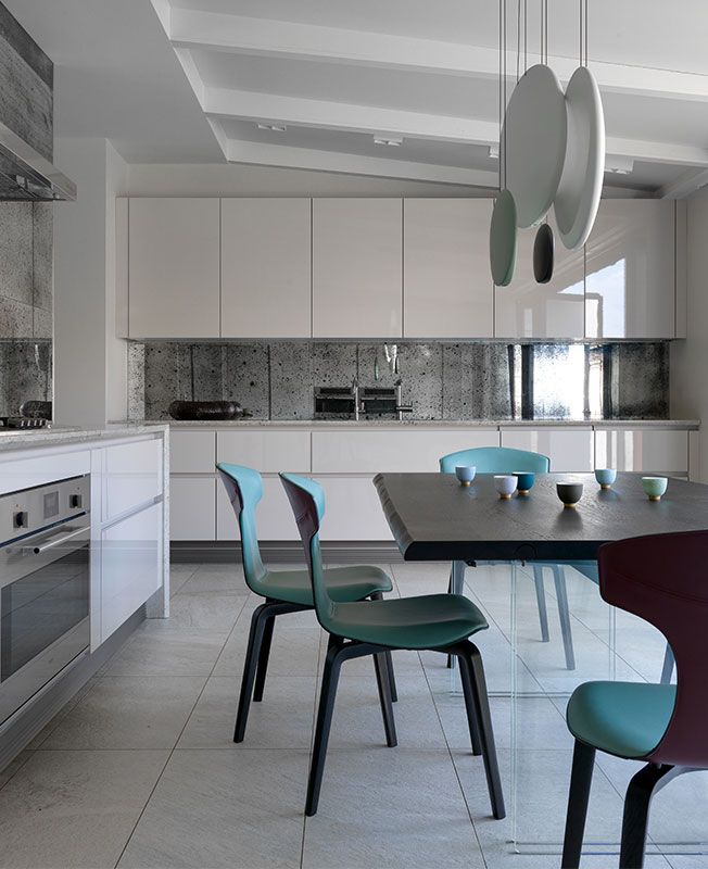 Фото № 7: Стеклянный фартук для кухни: 23 идеи