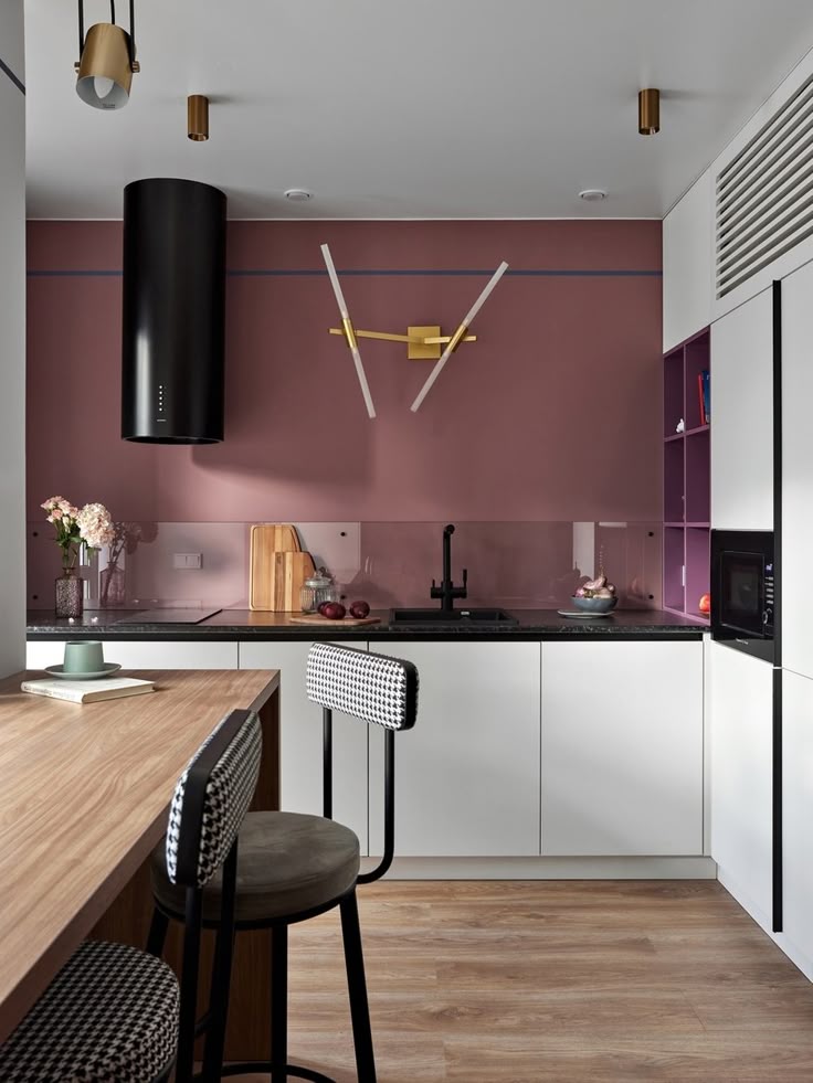 Фото № 8: Стеклянный фартук для кухни: 23 идеи