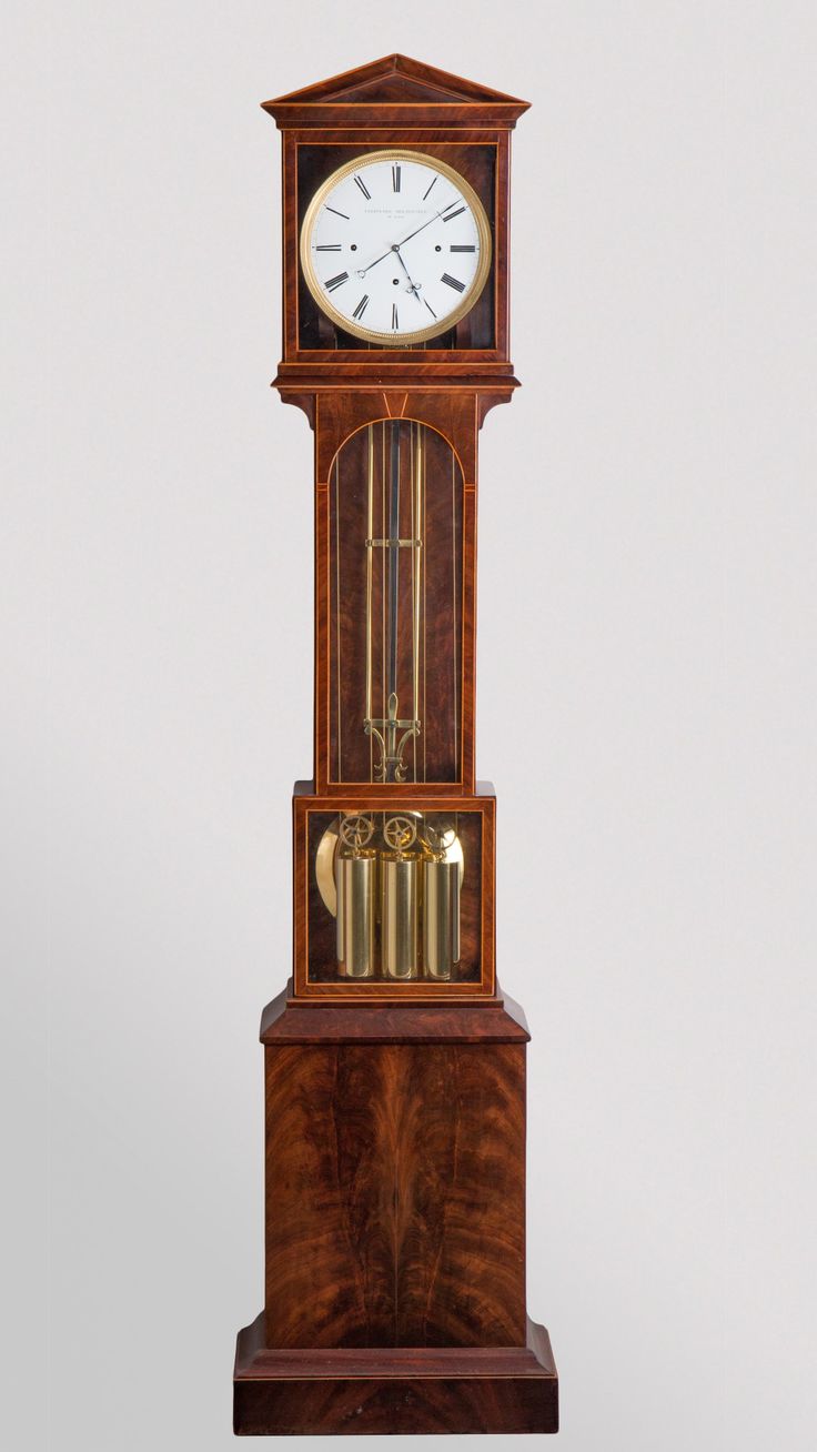 Фото № 12: Дизайнерские часы для украшения интерьера: 15 ярких примеров