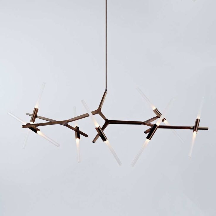 Фото № 1: 12 необычных люстр, которые украсят современный интерьер