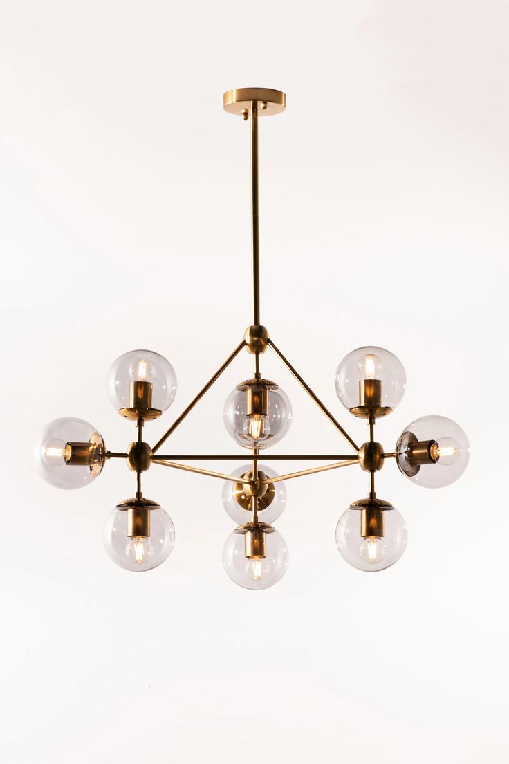 Фото № 12: 12 необычных люстр, которые украсят современный интерьер