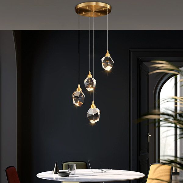 Фото № 6: 12 необычных люстр, которые украсят современный интерьер