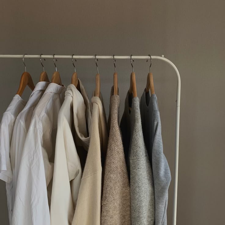 Фото № 3: Организация гардероба в маленькой квартире: 12 советов от ReRooms