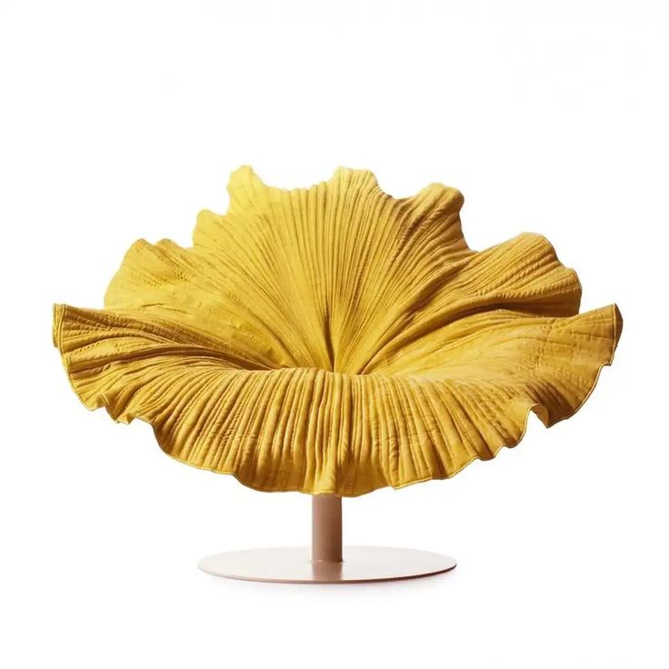 Фото № 10: Необычные стулья для украшения интерьера: 18 идей от ReRooms