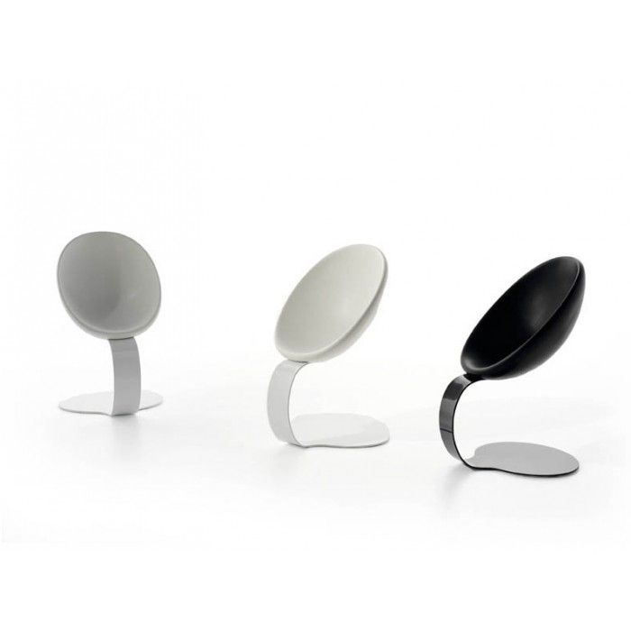 Фото № 3: Необычные стулья для украшения интерьера: 18 идей от ReRooms