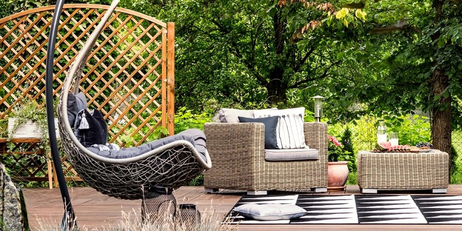 Фото № 6: Морской стиль, ванна-пруд и зеркала: как создать зону для отдыха на даче 