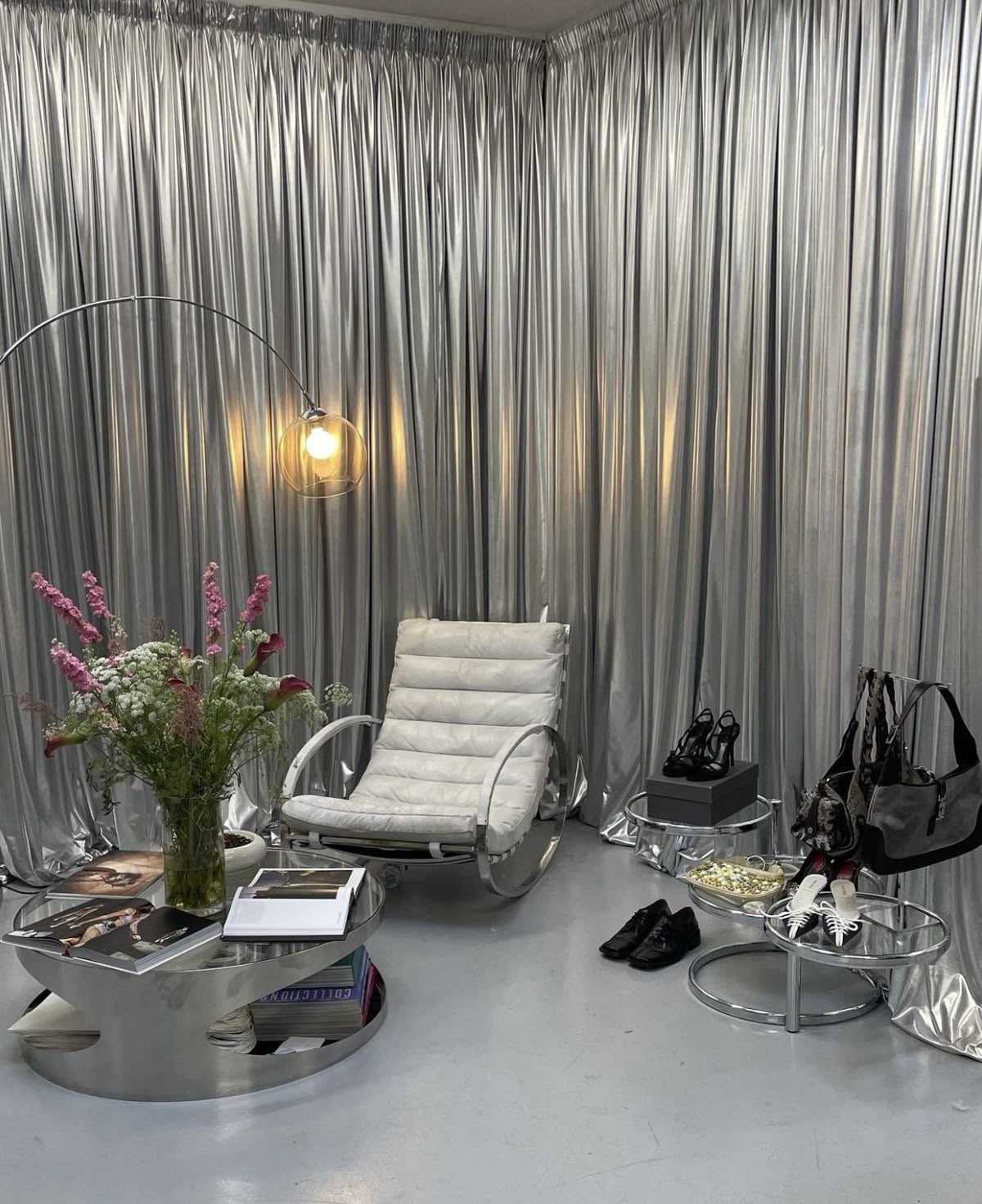 Фото № 11: Металл снова на волне популярности: 10 оригинальных идей для преображения интерьера