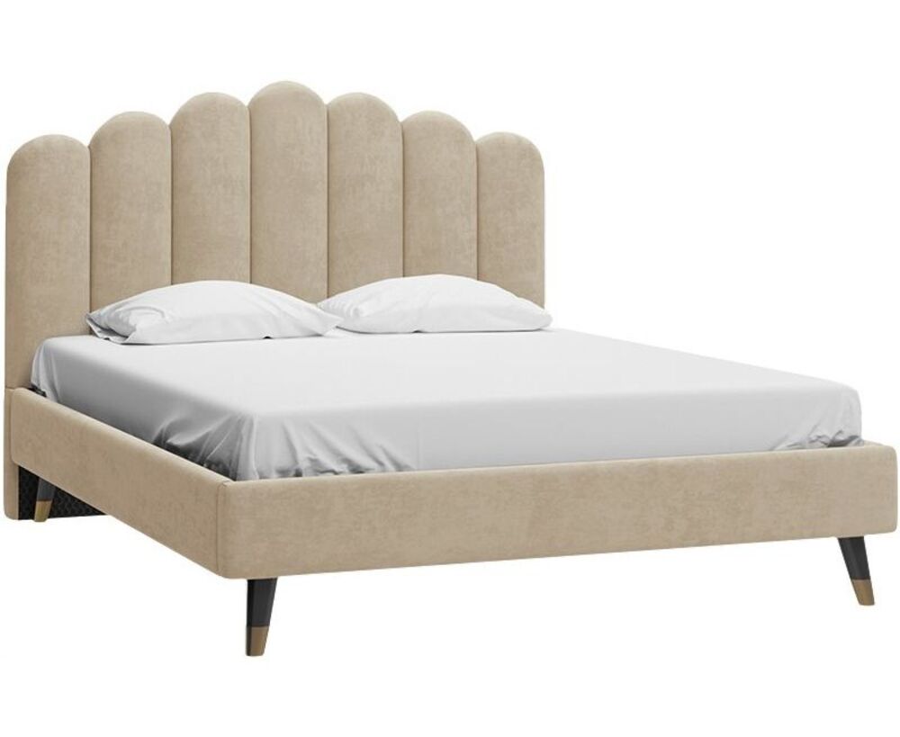 Фото № 3: Как красиво и практично оформить стены в спальне: идеи и советы