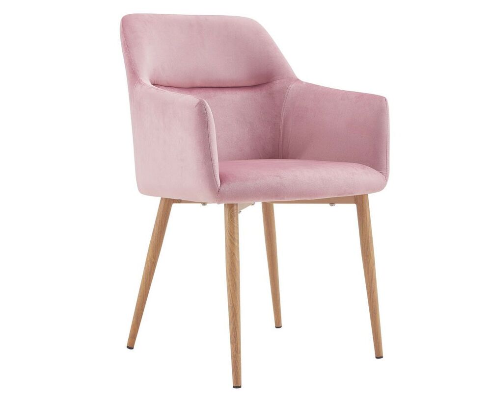 Фото № 12: Как дополнить интерьер с помощью ковра: 25 уютных примеров