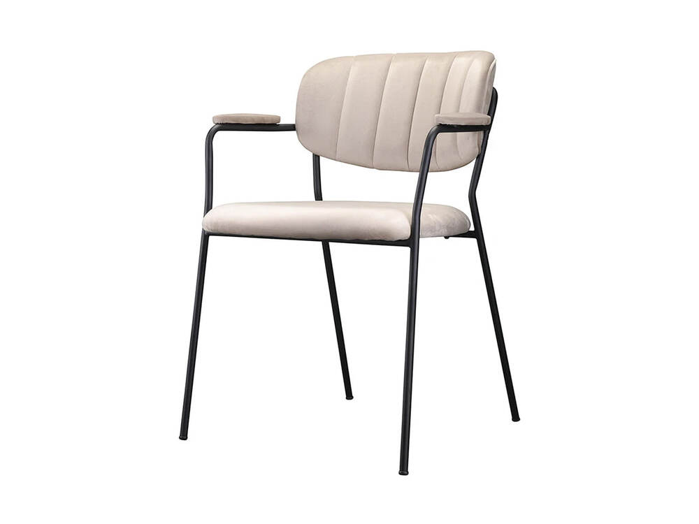 Фото № 1: Необычные стулья для украшения интерьера: 18 идей от ReRooms